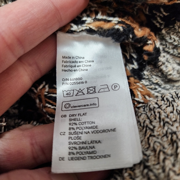 H & M Cognac marled aztec sweater size xs - Picture 6 of 6